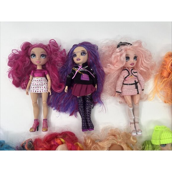 Rainbow High Doll Lot of 15 with Clothes Shoes Articulated Colorful Hair MGA - Picture 7 of 14